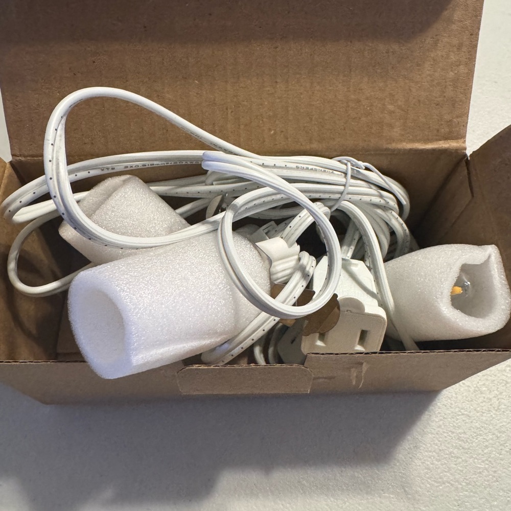 White Electrical Light Set